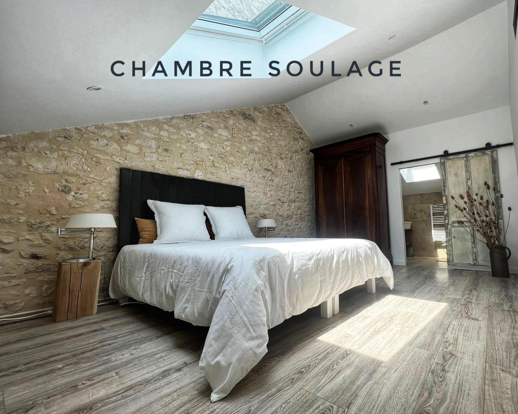 Au Pre De Karine Bed and Breakfast Cuneges Εξωτερικό φωτογραφία
