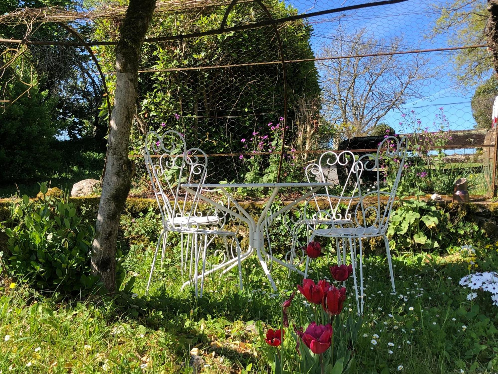 Au Pre De Karine Bed and Breakfast Cuneges Εξωτερικό φωτογραφία